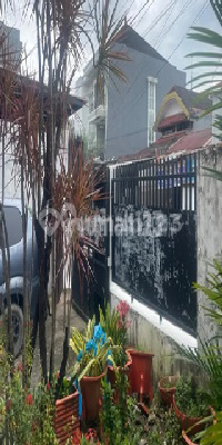 Rumah Jl Andi Tadde Makassar Luas Tanah 441M²Kamar Tidur 4Kamar Mandi 4Masih Ada Halaman Belakang 2