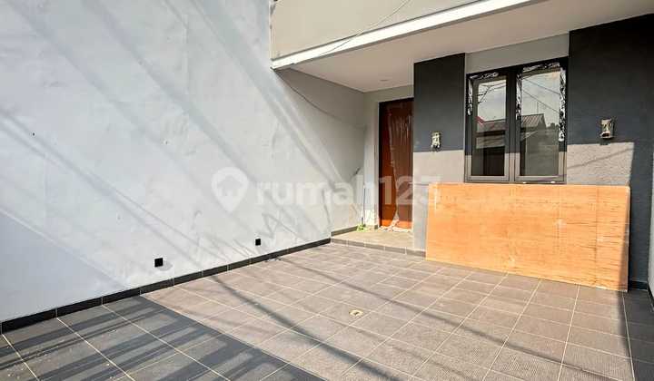Dijual Rumah Brand New Modern Lokasi Strategis Di Meruya 2