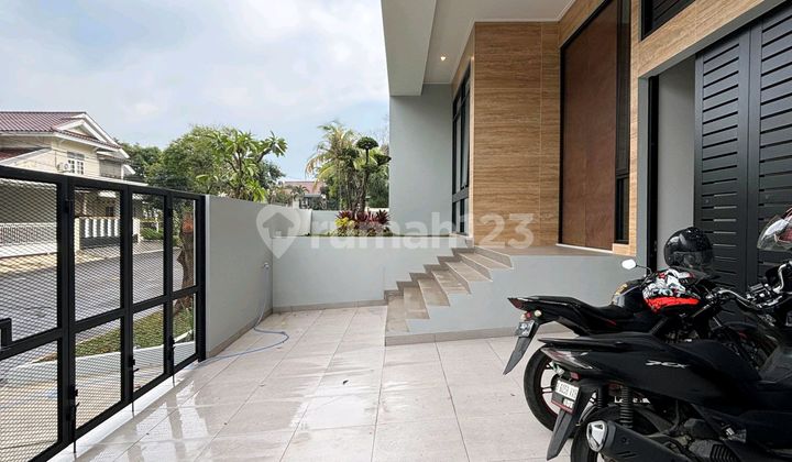 Dijual Rumah Brand New Modern Tropical di Bintaro 2