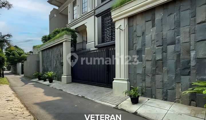 Dijual Rumah Modern Classic Lokasi Strategis Di Veteran