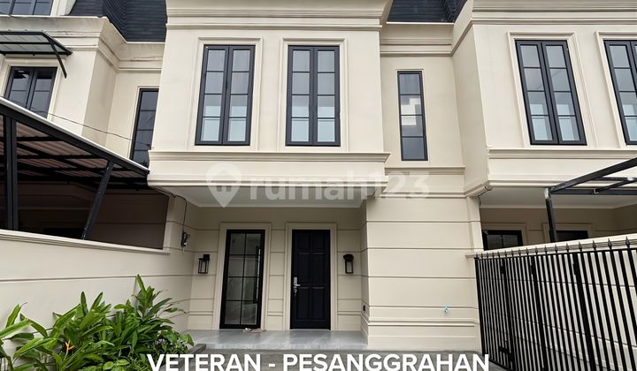 Dijual Rumah Brand New Modern Classic Lokasi Strategis Dekat Tol Veteran