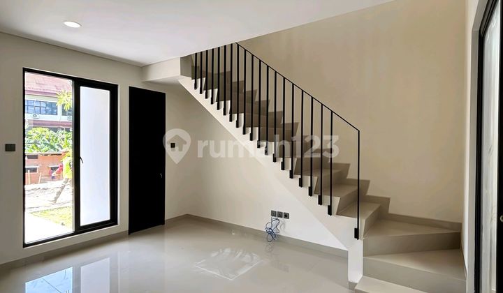 Dijual Rumah Brand New Modern Dekat Bintaro Exchange