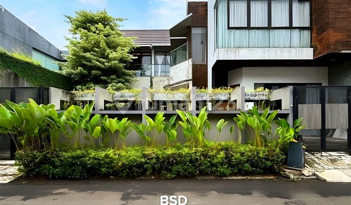 Dijual Rumah Modern Tropical Lokasi Strategis di Bsd