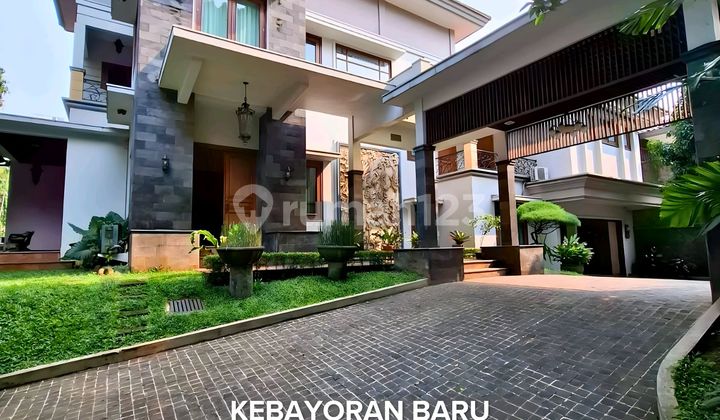 For Sale American Classic House In Kebayoran Baru