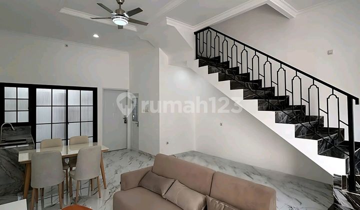 Dijual Rumah Brand New Minimalis Modern di Ciledug 2