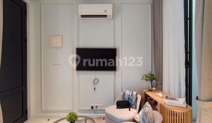 Dijual Rumah Modern Classic Lokasi Strategis Di Meruya 2