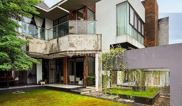 Dijual Rumah Modern Tropical Dekat Tol Di Bsd 2