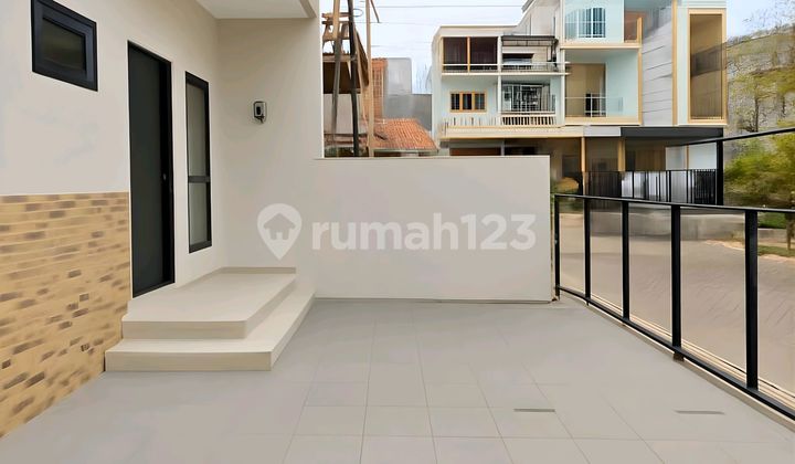Dijual Rumah Brand New Minimalis Modern di Metland Puri 2