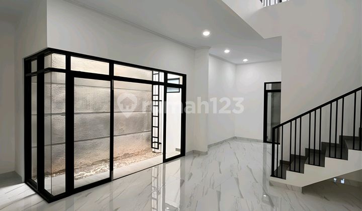 Dijual Rumah Brand New Minimalis Modern Lokasi Strategis di Meruya