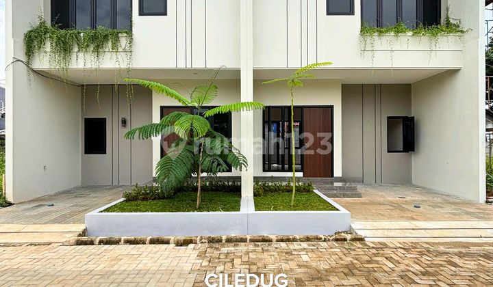 Dijual Rumah Brand New Minimalis Modern Lokasi Strategis di Ciledug Dijual Rumah Brand New Minimalis Modern Lokasi Strategis di Ciledug