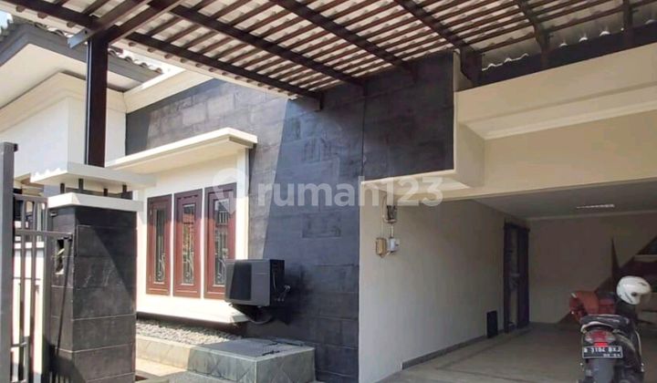 Dijual Rumah Modern Tropical Semi Furnished di Cilandak 2