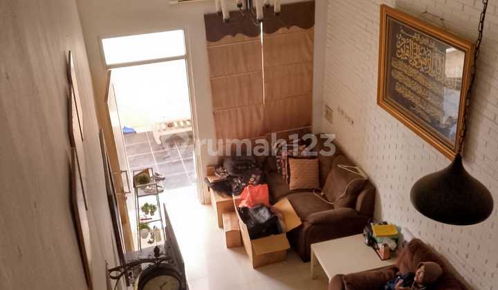 Rumah Cantik Siap Huni di Harapan Indah, Bebas Banjir & Lokasi Strategis!