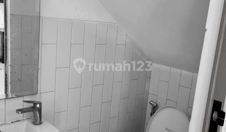 Disewakan - Rumah Semi Furnish Asera Nishi, Harapan Indah 2