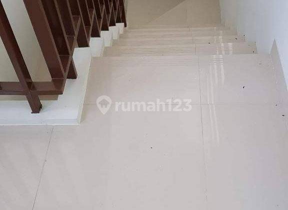 Dijual Rumah Hadap Selatan di Cluster Yarra, Jakarta Garden City, Cakung, Jakarta Timur  2