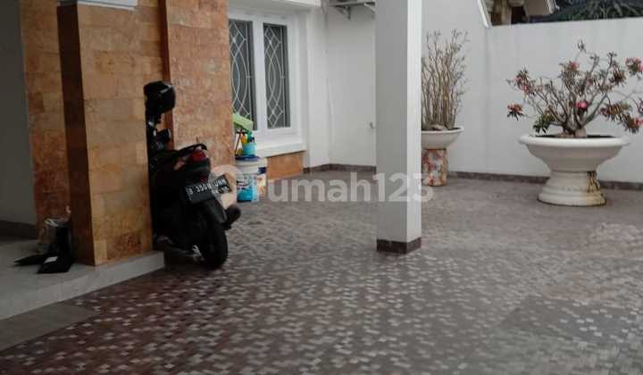 For Sale: Luxury 2-Story House - Harapan Indah, Bekasi For Sale: Luxury 2-Story House - Harapan Indah, Bekasi