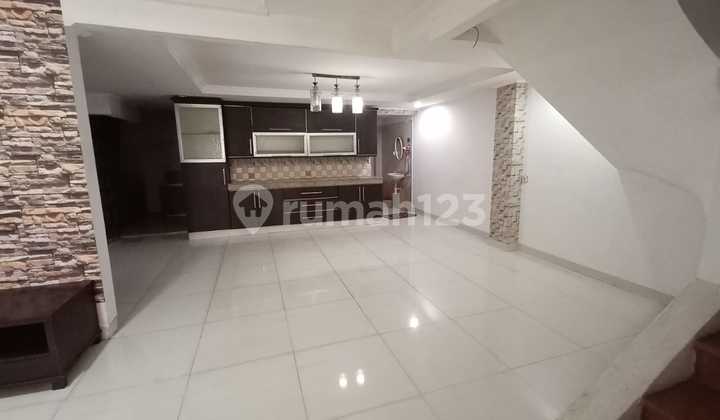Semi-Furnished Ready-to-Live House for Sale - North Kelapa Gading