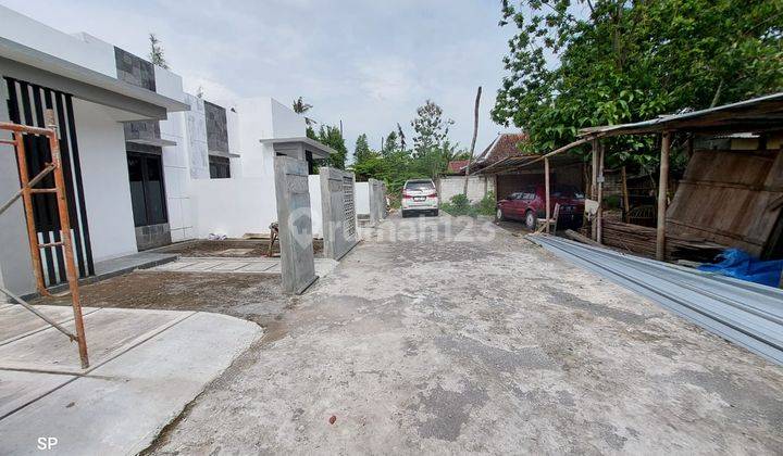 Rumah Baru Unfurnished SHM di Jalan Imogiri Barat, Bantul 11
