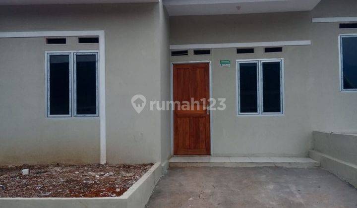 Dijual rumah di komplek Griya Lempuyang Tanjungsari Sumedang 1