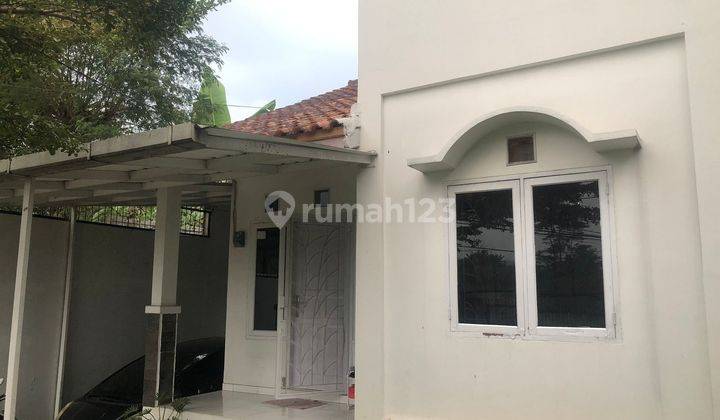 Dijual rumah tingkat bagus di awiligar Bandung. 1