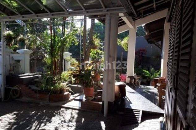 Rumah bagus 2lantai setrasari sarijadi bandung utara 1