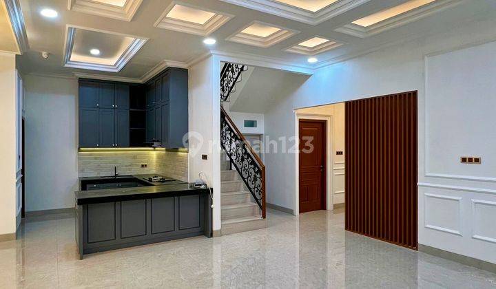 Jual Cepat Rumah Modern Classic Home Dalam Townhouse Besar di Jagakarsa, Jakarta Selatan 2