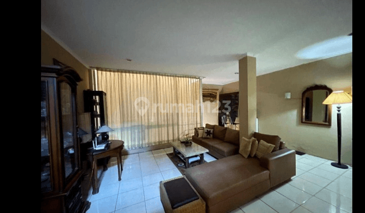 Rumah Full Furnished Ada Rooftop di Tatar Jingganagara KBP