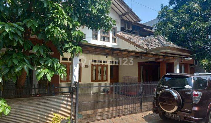 Dijual Murah Rumah 2 Lantai Asri Teduh Dalam Perumahan Pondok Pekayon Indah Bekasi 2