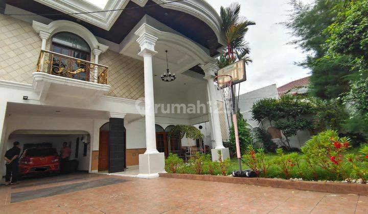 Dijual Murah Rumah Di Cempaka Putih Jakarta Pusat Dengan Kolam Renang Bagus Terawat Siap Huni Bebas Banjir Strategis 1