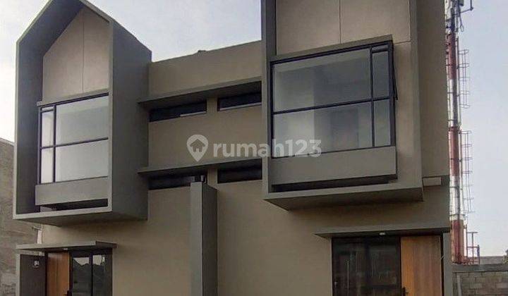 Rumah Mewah Modern Harga Murah Lokasi Strategis Nyaman Aman Di Kopo Bandung 1