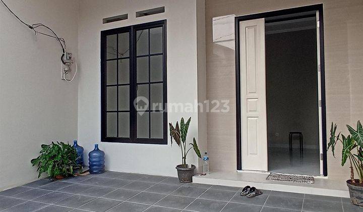 Dijual Rumah Baru Di Cinere Dekat Mall Living Plaza Cinere Depok 2