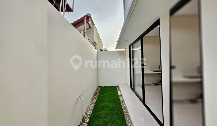New Modern House in a Housing Complex in Pondok Gede, Bekasi City, a Step Away from East Jakarta. 2