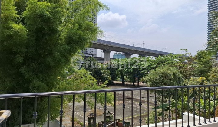 Rumah Lux 3 Lantai Dalam Perumahan Nempel Galaxy Bekasi Selatan 2