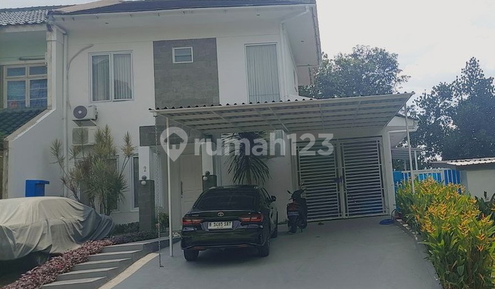 Rumah Ada Kolam Renang Siap Huni di Bukit Golf Hijau Sentul City Bogor