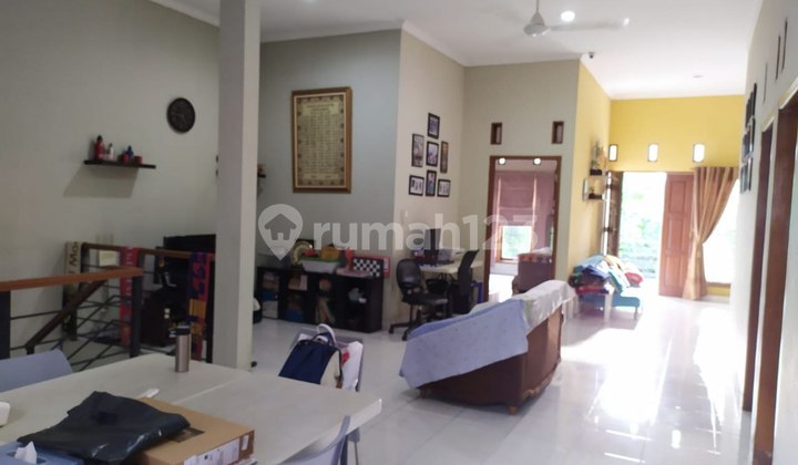 Dijual Rumah Kokoh Luas Strategis di Pinang Ranti Jakarta Timur 2