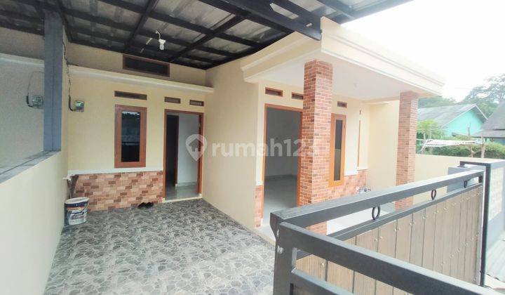 Rumah baru siap huni dekat CBD Cibubur  2
