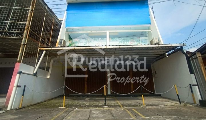 Shop House in Sambiroto Area, Semarang (Me 8669) 1