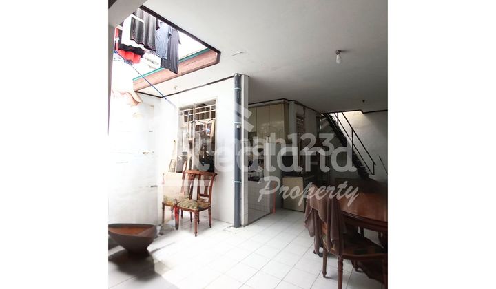 Rumah di daerah Tanah Mas , Semarang ( Me 8083 )  2