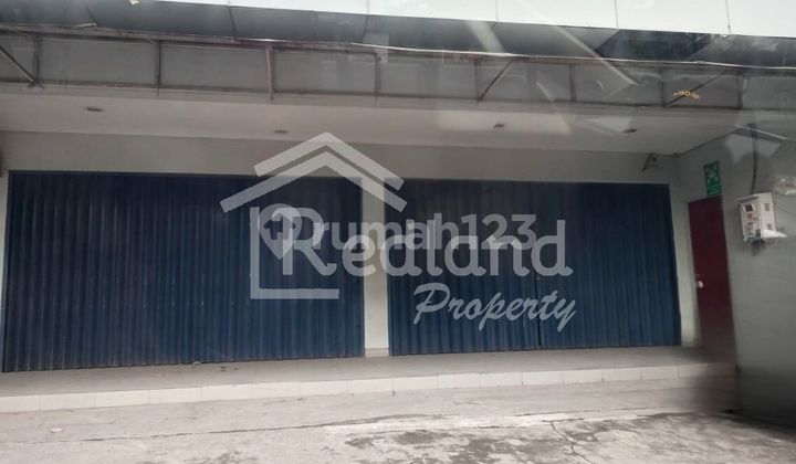Ruang Usaha di Majapahit , Semarang ( Jo 8460S ) 2