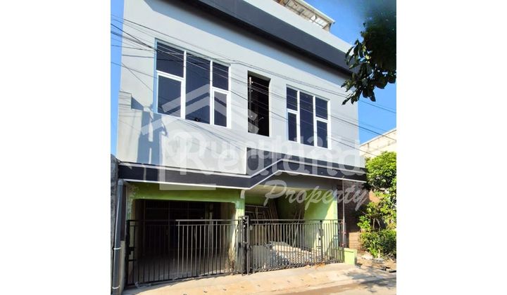 Kost House in the Banyumanik area, Semarang (Me 8138) 1