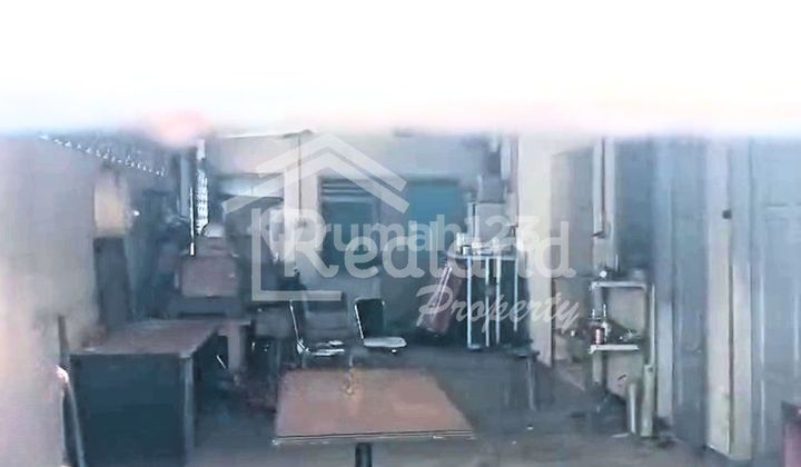 Gudang di Jl Majapahit , Semarang ( Jo 8485S ) 2