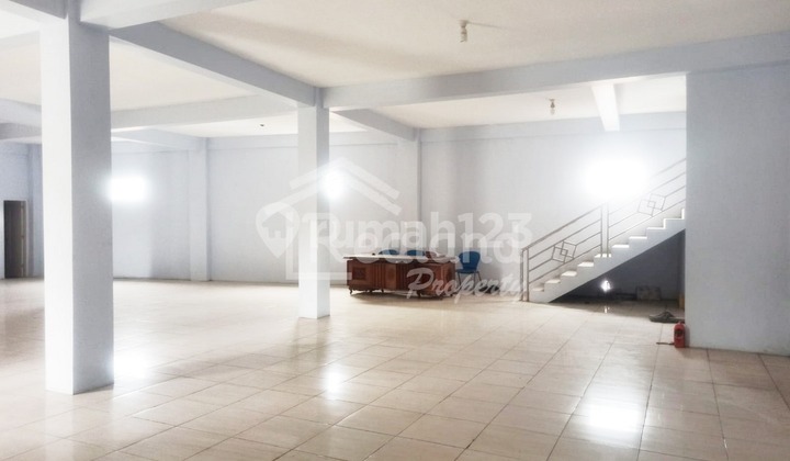 Ruko di Wahidin , Semarang ( Hl 5786 ) 2