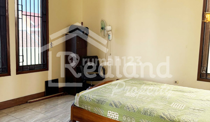 Rumah di daerah Lamper , Semarang ( On 7839 ) 2