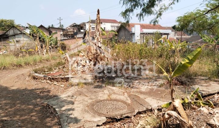 Tanah di Jl Diponegoro , Salatiga ( HL 8182 )