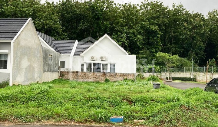 Tanah di Victoria Highland , BSB City Semarang ( Me 7635 ) 2