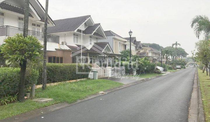 Rumah 2 Lantai Bagus di Cendana Golf Tangerang , Banten Hl 7198