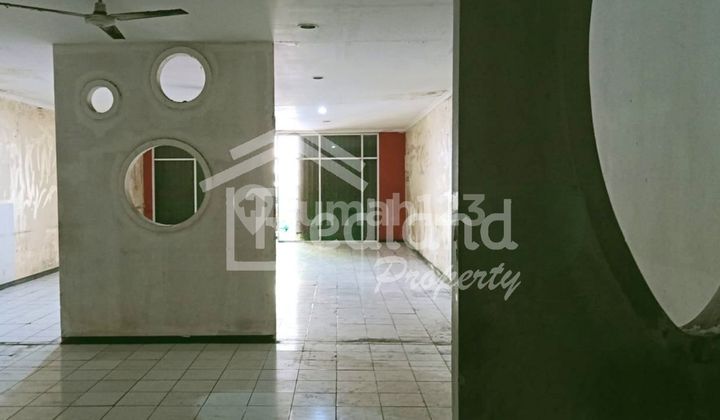 Ruko di Tentara Pelajar , Semarang ( Me 8668 ) 2