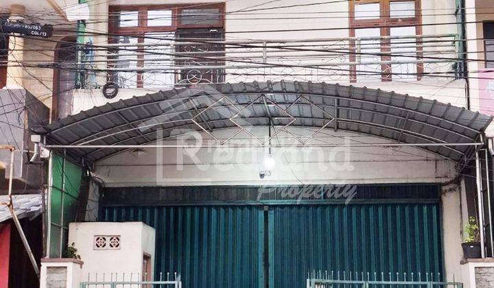 Rumah Strategis Tengah Kota di Daerah Miroto, Semarang Yl 7097