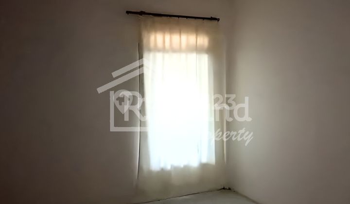 Rumah di Puri Anjasmoro , Semarang ( Jo 8642 ) 2