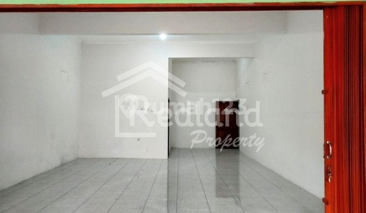 House on Soekarno Hatta Arterial Road, Semarang (Me 8671) 2