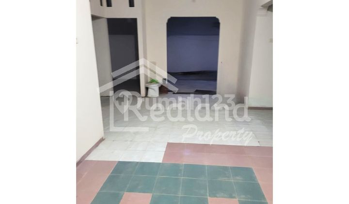 Rumah di daerah Tlogosari , Semarang ( Me 8117 ) 1